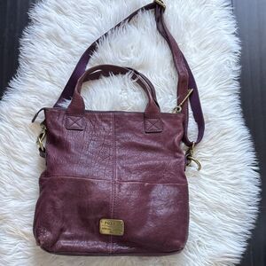 Fossil Women's Burgundy Leather Shoulder Bag Gold Hardware Key Accent
